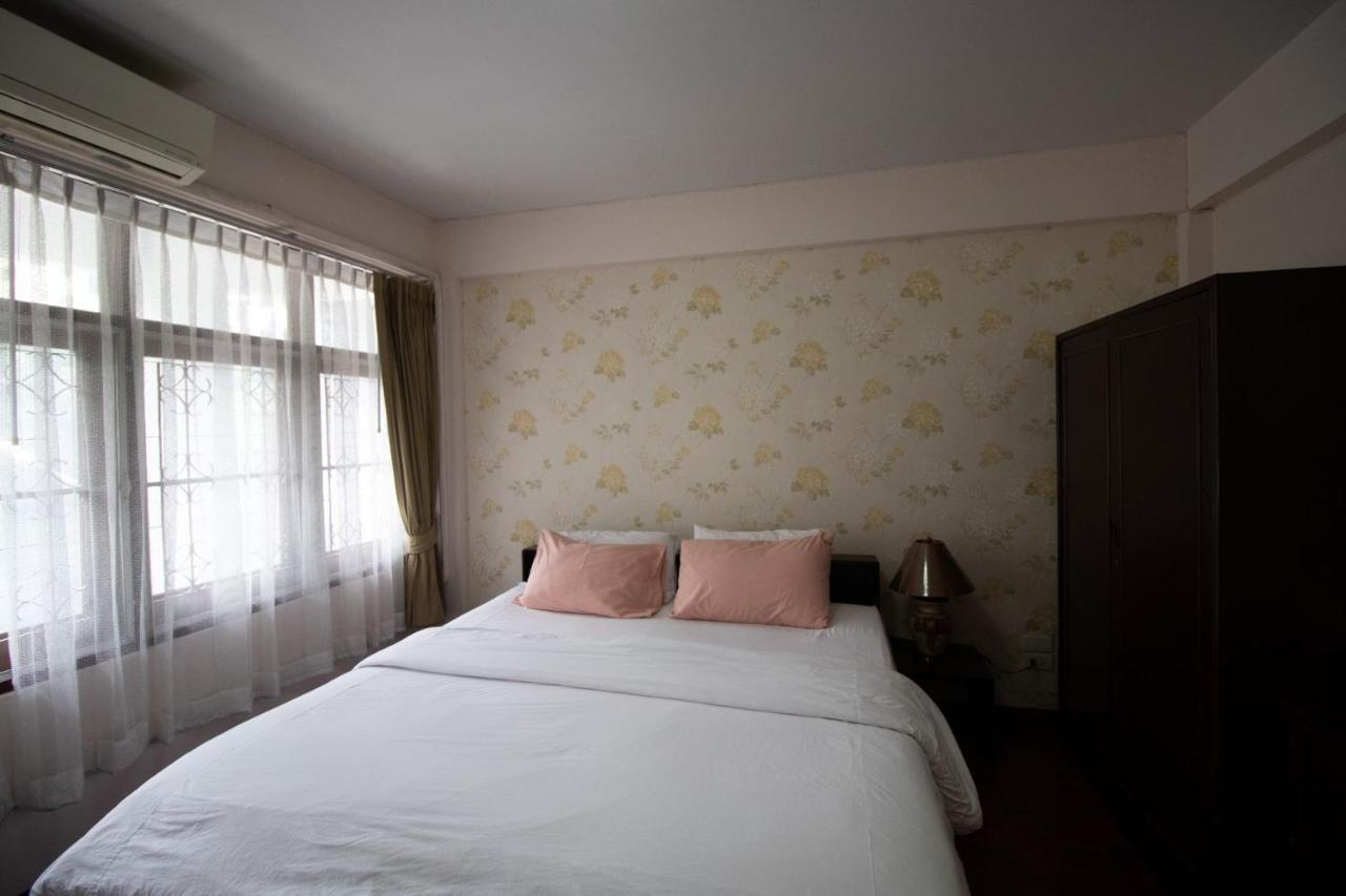 Marhaba House Hotel Chiang Mai Buitenkant foto