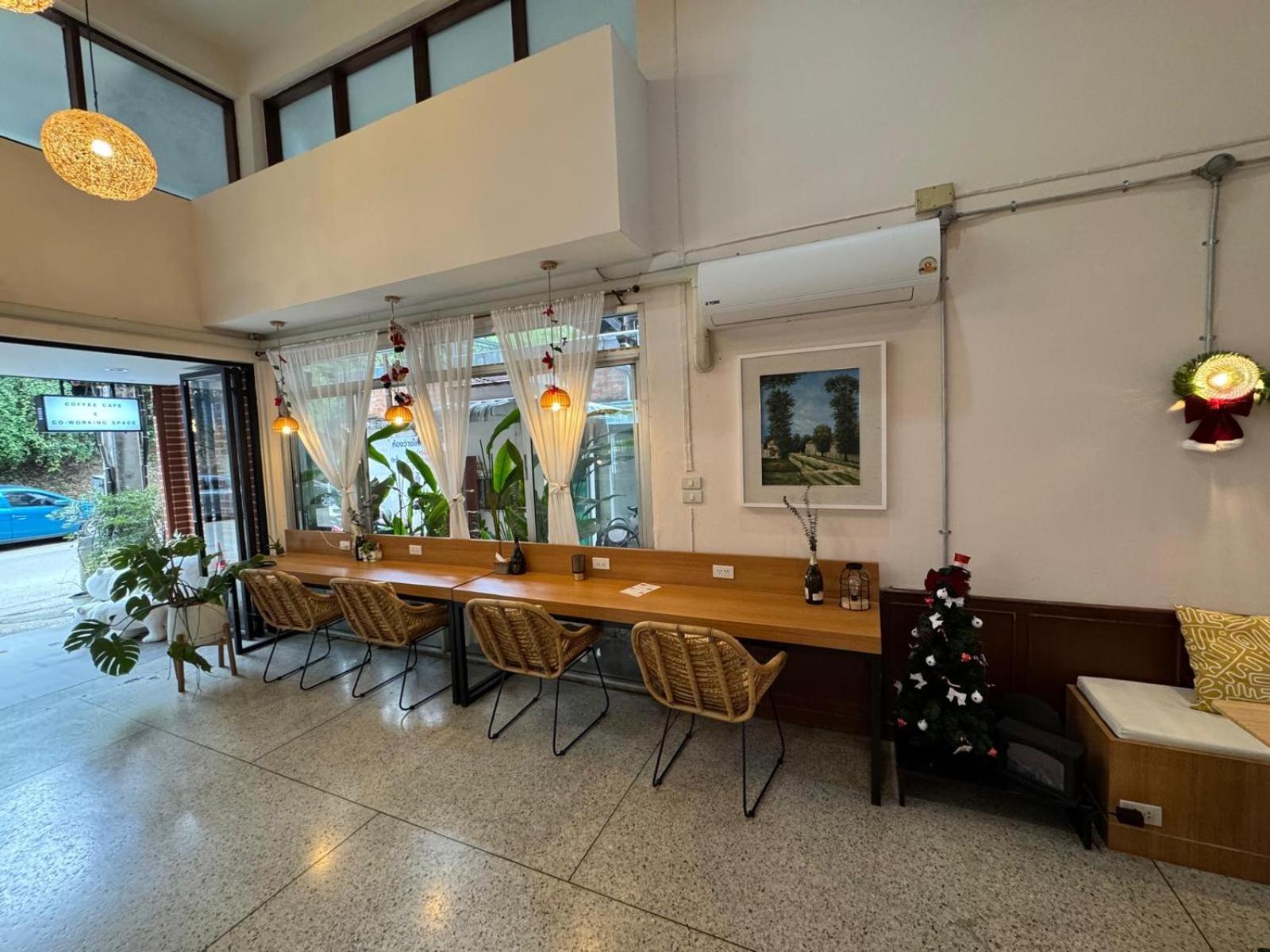 Marhaba House Hotel Chiang Mai Buitenkant foto