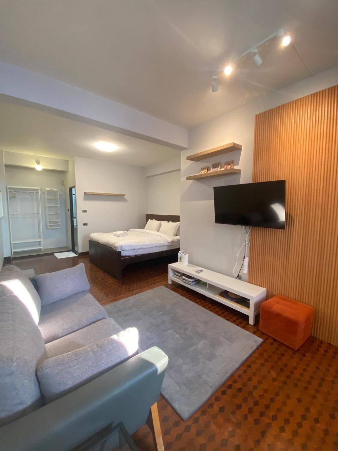 Marhaba House Hotel Chiang Mai Buitenkant foto