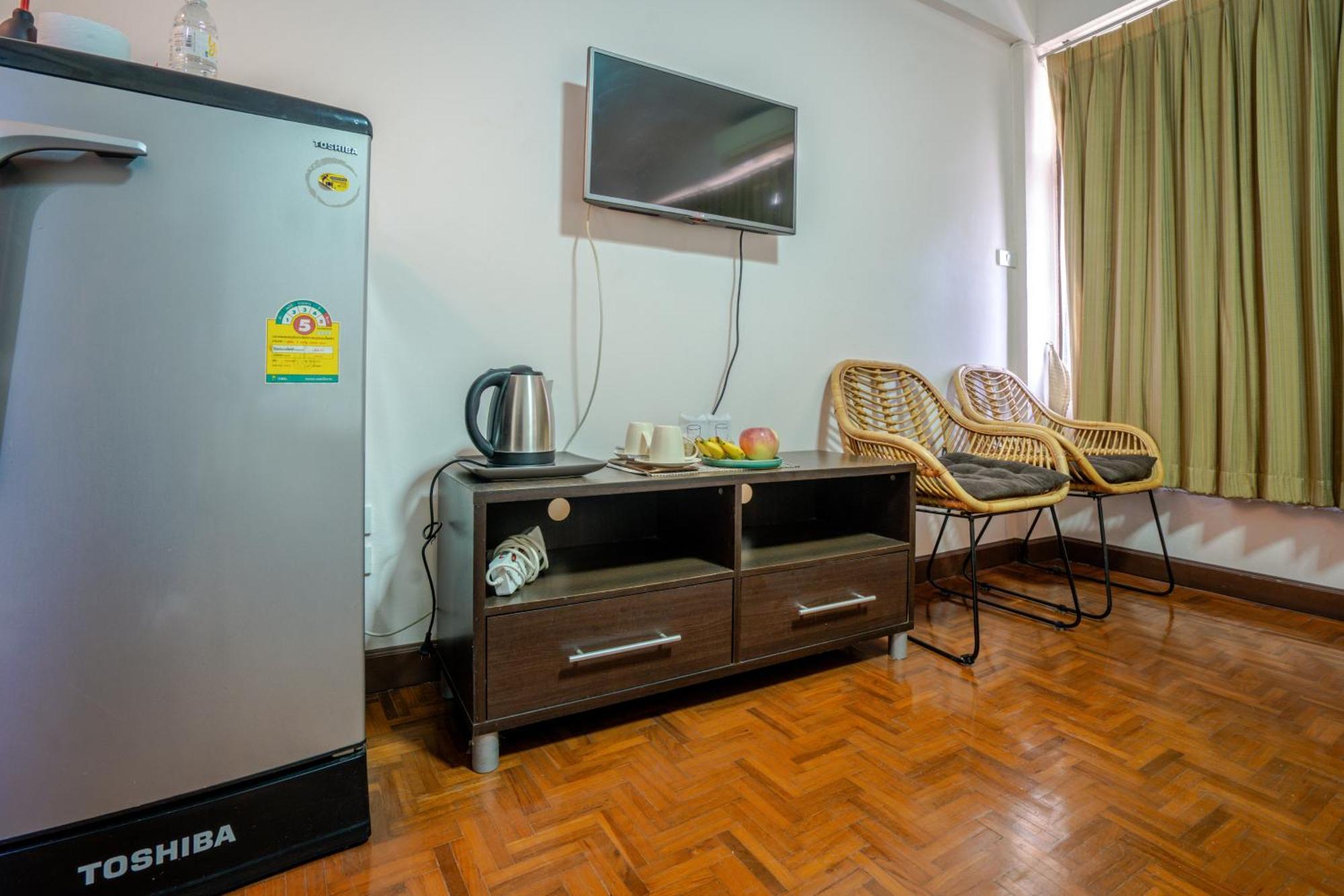 Marhaba House Hotel Chiang Mai Buitenkant foto